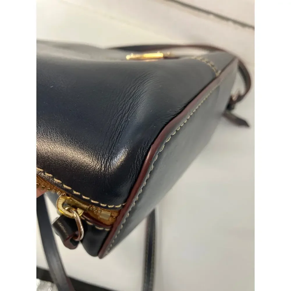 DOONEY & BOURKE, SMALL NAVY SMOOTH LEATHER CROSSBODY BAG - Picture 15 of 16